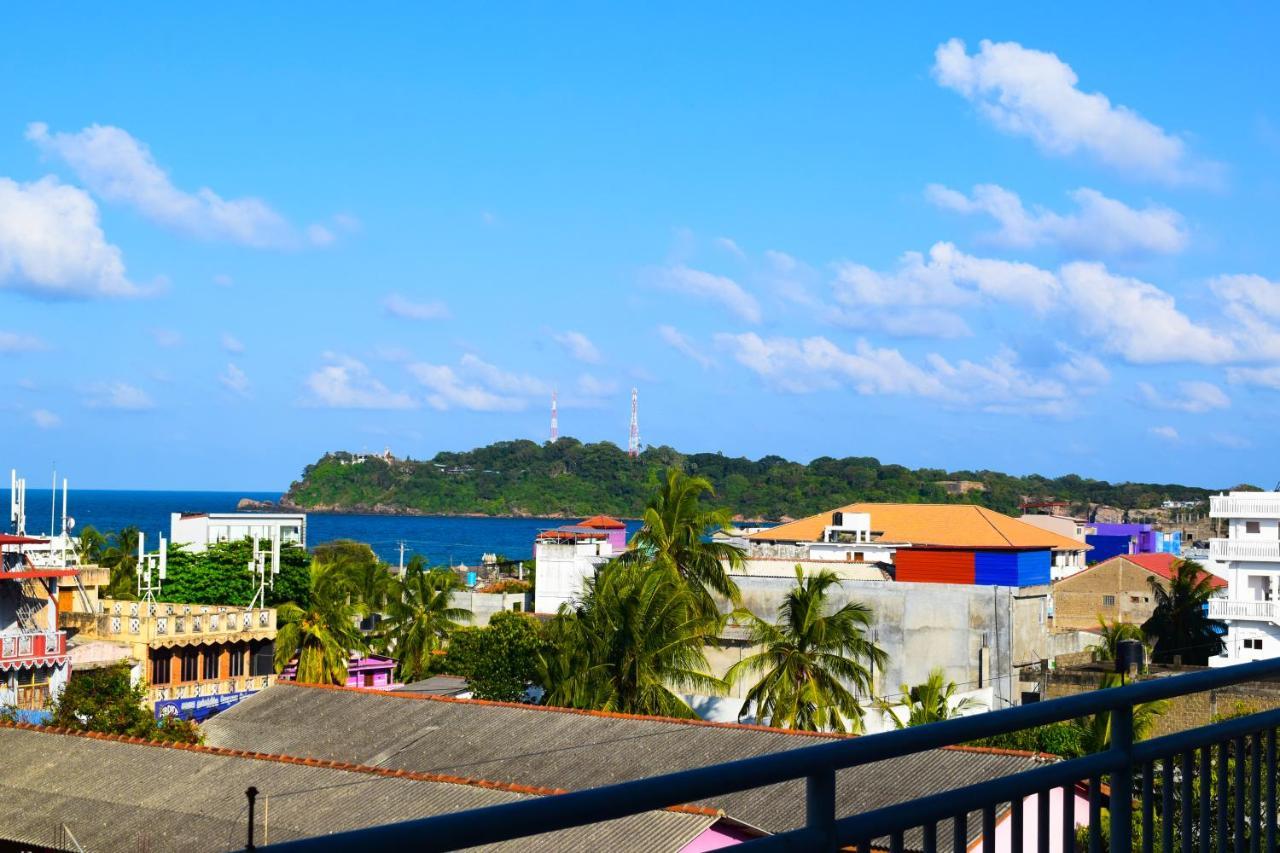 Catamaran6 Guest Inn ตรินโคมาลี ภายนอก รูปภาพ